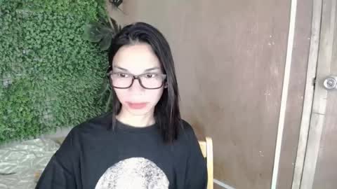 Snapshot of lovely_kimmyxx chatting on July 2026 05:19:02 PM kimmy online show from July 2026 05:19:02 PM