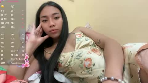 Snapshot of lovely_leah23 chatting on April 2026 09:40:02 AM lovely_leah23 online show from April 2026 09:40:02 AM