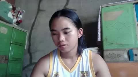 Snapshot of lovely_marie572336 chatting on April 2026 11:35:02 PM lovely_marie572336 online show from April 2026 11:35:02 PM