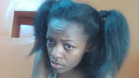 Lovely yvonne online show from October 2025 12:19:01 AM