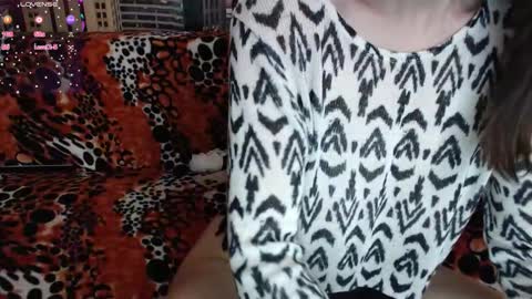 Snapshot of lovelydariss6 chatting on February 2026 02:34:02 AM Dee online show from February 2026 02:34:02 AM