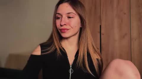 Kate only online show from March 2026 02:31:01 PM