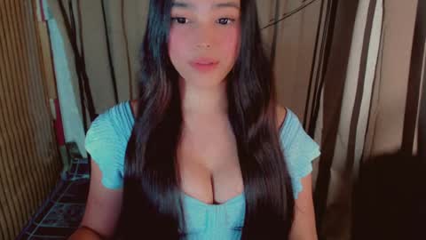 Snapshot of lovelylaiza chatting on August 2026 09:55:01 AM Cutie Laiza online show from August 2026 09:55:01 AM