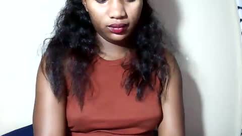 Snapshot of lovelylarra chatting on May 2026 09:01:02 PM lovelylarra online show from May 2026 09:01:02 PM