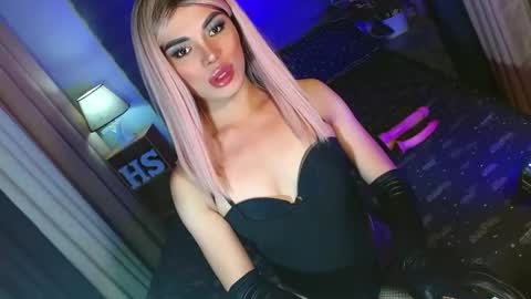 lovelymiss_shyna11 online show from February 2026 09:52:01 AM