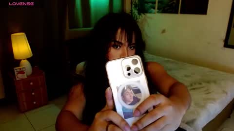 Snapshot of lovelynaomihill chatting on October 2025 11:39:01 AM lovelynaomihill online show from October 2025 11:39:01 AM