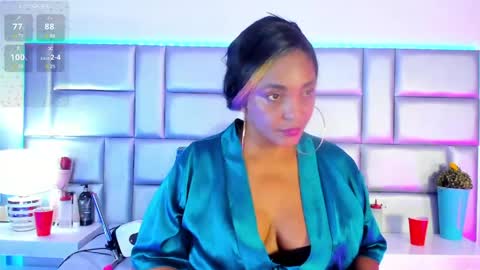 Snapshot of lovelynickyy chatting on May 2026 12:10:01 PM Nicky online show from May 2026 12:10:01 PM