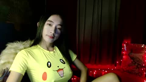 lovelypetite143 online show from February 2026 04:38:01 AM