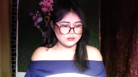 lovely online show from December 2025 07:10:01 PM