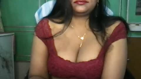 Snapshot of lovelyrose36 chatting on June 2026 01:32:01 AM lovelyrose36 online show from June 2026 01:32:01 AM