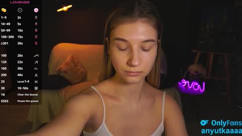 Anna online show from February 2025 02:24:01 PM