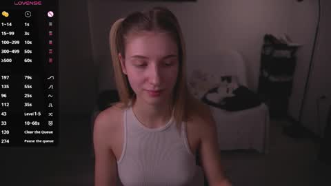 Snapshot of lovelyspacee chatting on May 2026 02:57:02 PM Anna online show from May 2026 02:57:02 PM