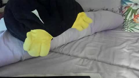 lovelywoman23 online show from November 2025 06:24:02 PM