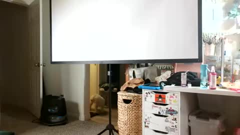 lovelyxmacii online show from April 2026 03:33:02 AM