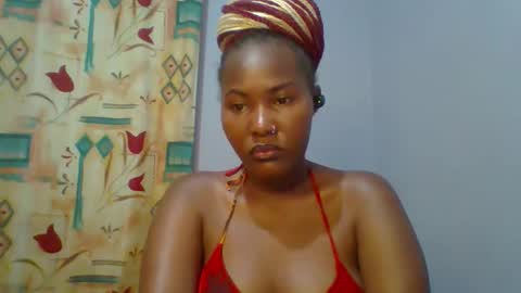 Snapshot of lovelyy_dreams chatting on May 2026 04:56:01 PM Hanna online show from May 2026 04:56:01 PM