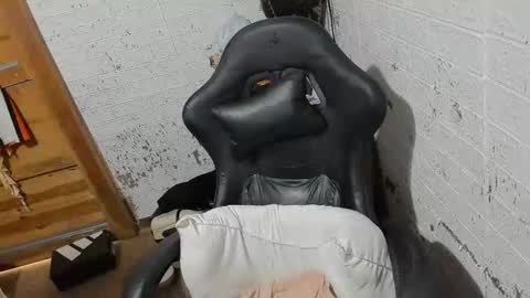 shena can you follow me here and tip me yehawww online show from January 2026 01:44:01 AM