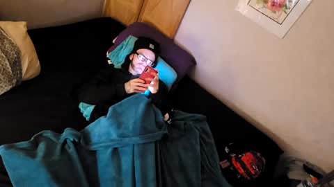 That guy online show from December 2024 07:53:02 PM