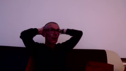 lovepvcearly50s online show from April 2026 06:57:02 PM