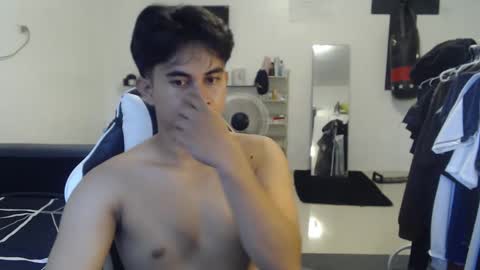 loverboyph04 online show from November 2025 04:00:02 AM