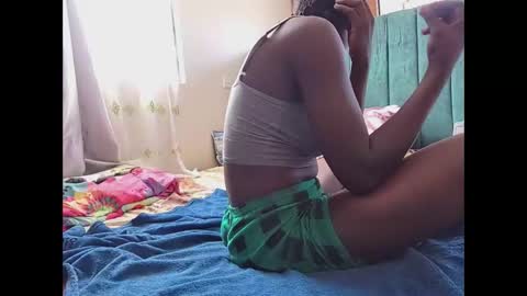 Snapshot of lovergirl2003 chatting on January 2025 12:41:02 PM Kate online show from January 2025 12:41:02 PM