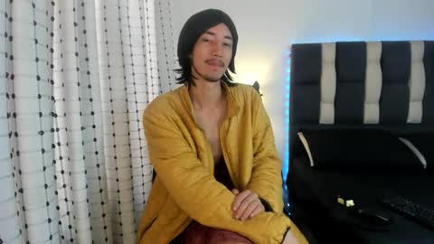 loverisu online show from January 2026 08:44:02 PM