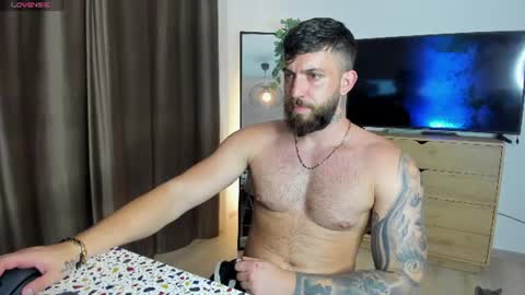 Snapshot of lovermike_ chatting on June 2026 08:35:02 PM Mike online show from June 2026 08:35:02 PM
