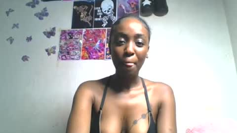 Snapshot of lovers_oncam chatting on June 2026 05:56:02 PM RedJoy online show from June 2026 05:56:02 PM