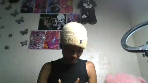 Snapshot of lovers_oncam chatting on June 2026 06:07:01 PM RedJoy online show from June 2026 06:07:01 PM