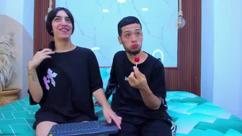 sofia and bryan online show from April 2026 03:26:01 AM