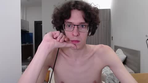 LovesomeCookie online show from November 2025 04:29:02 PM