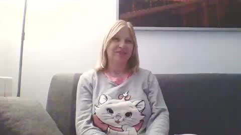 Marlyn online show from December 2024 09:58:02 PM