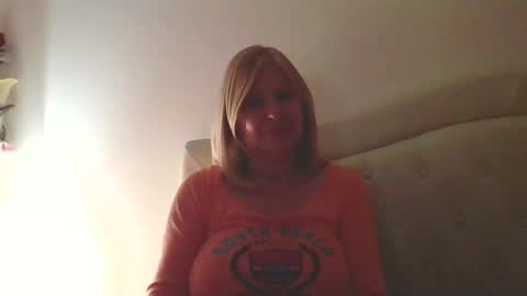 Marlyn online show from January 2025 10:19:01 PM