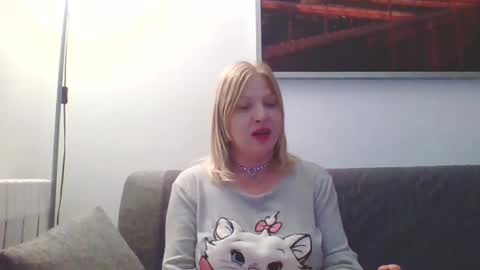 Marlyn online show from January 2025 11:05:01 PM