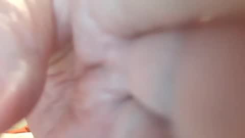 Snapshot of lovetobeseen9 chatting on October 2025 11:52:02 AM Lovetobeseen9 online show from October 2025 11:52:02 AM