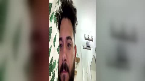 lovetopleaseyou4423 online show from May 2026 10:53:02 AM