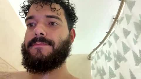 lovetopleaseyou4423 online show from June 2026 01:41:02 AM