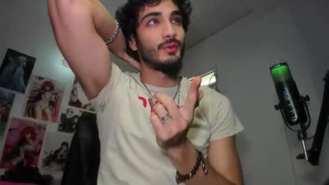 lovexjuxn77 online show from December 2025 04:14:02 PM