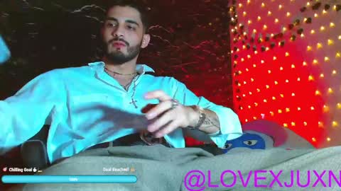 Snapshot of lovexjuxn77 chatting on May 2026 03:02:01 AM lovexjuxn77 online show from May 2026 03:02:01 AM