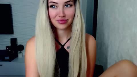 Rosie  online show from March 2026 11:28:02 AM