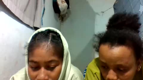 loveyou751 online show from April 2026 12:05:01 AM