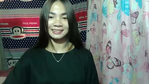 Snapshot of loving_rhean chatting on May 2026 02:28:01 AM loving_rhean online show from May 2026 02:28:01 AM