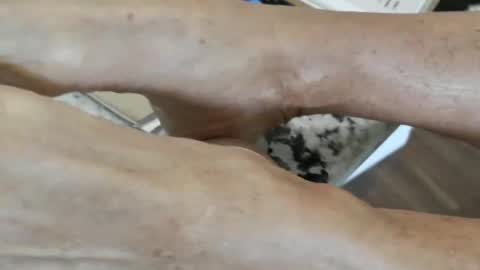 lovingcouple1969 online show from March 2026 01:06:02 PM