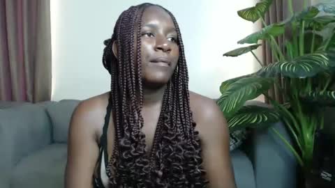 loyalcutie online show from January 2025 04:39:02 AM