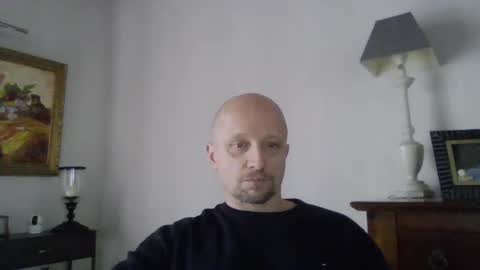 Snapshot of lrda49 chatting on February 2025 11:01:02 AM Espigle online show from February 2025 11:01:02 AM