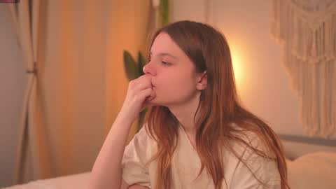 Snapshot of lu__lane chatting on October 2025 08:14:01 AM Lu 3 online show from October 2025 08:14:01 AM