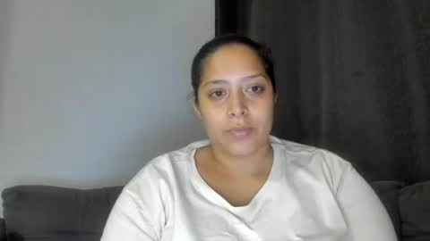 Snapshot of lu_sugar chatting on July 2026 04:50:01 AM Lucy online show from July 2026 04:50:01 AM