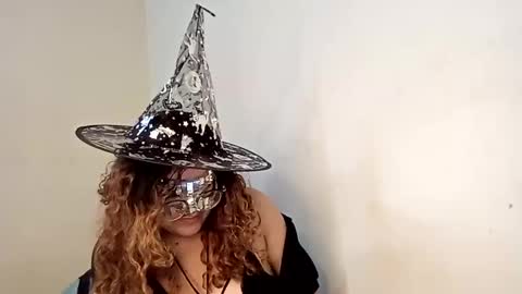 luana363 online show from November 2025 05:56:01 PM