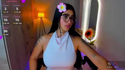 Luana online show from June 2026 12:04:02 PM