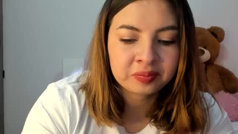 Snapshot of luara__01__lecat_1 chatting on October 2025 07:58:01 PM luara__01__lecat_1 online show from October 2025 07:58:01 PM