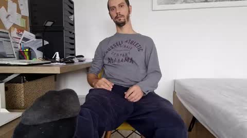 lubik044 online show from February 2026 12:11:01 PM